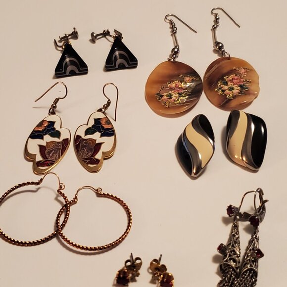 7 Pair of Earrings,  items # A- 1216- 1222, wt.55 grams. - Picture 14 of 16